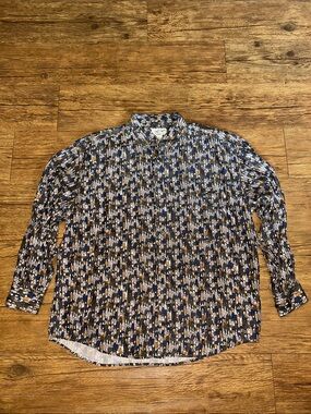 VINTAGE Chiamare Shirt Mens Size L AII
Over Shoe Pattern Silk Long Sleeve